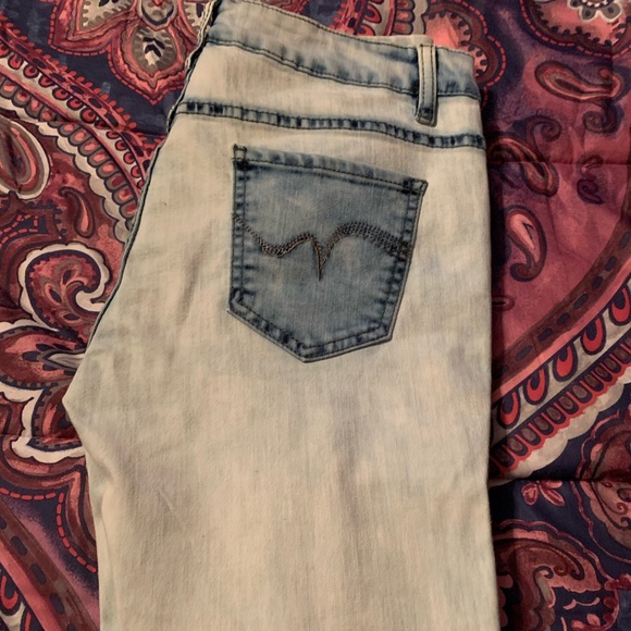 STONE WASHED JEANS - Picture 3 of 4